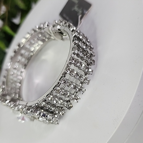 Silver and Crystal Glam Bling Clamper / Hinge Bracelet - Picture 3 of 9